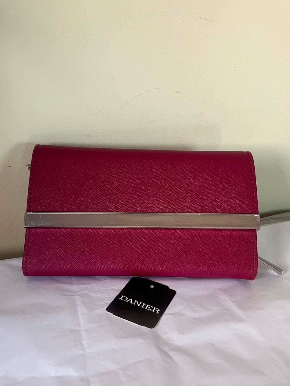 Danier Fuchsia Textured Leather Wallet with Silver Bar Accent